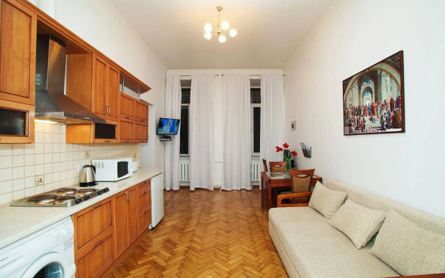Renaissance Suites Odessa