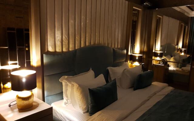 Home Boutique Hotel