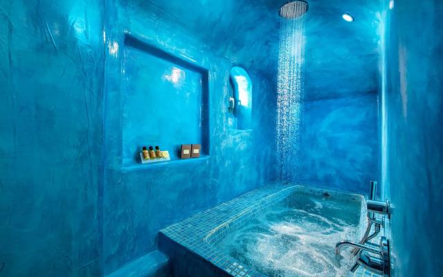 Evgenia Villas & Suites