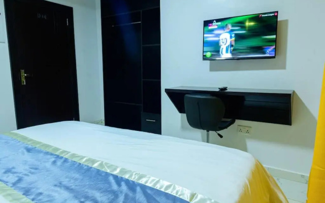 Luxury 4-Beds Apart Abuja-24Hrs/Elect/WIFI/Securi