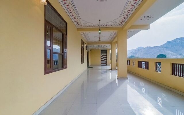 OYO 11940 Hotel Yellow Park