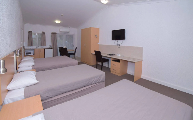 Boulevarde Motor Inn