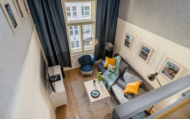 Royal APTs Prague by Michal&Friends
