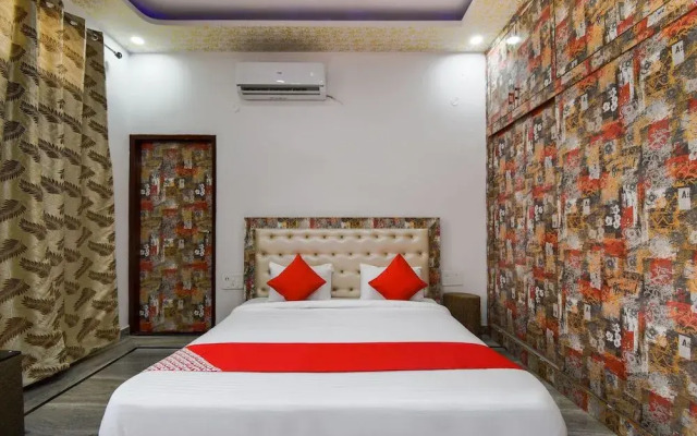 OYO 45329 Hotel Shreemaya