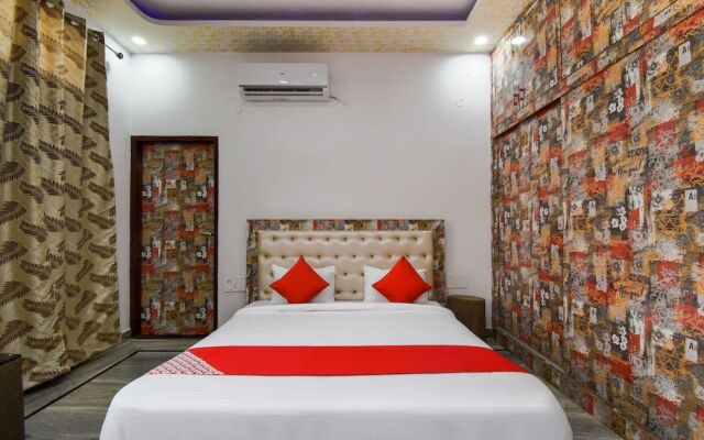 OYO 45329 Hotel Shreemaya