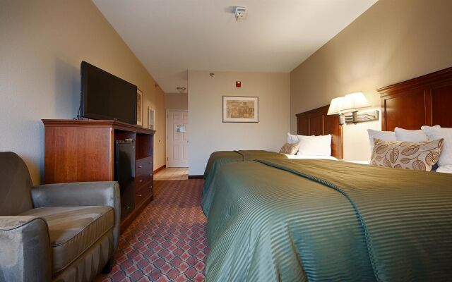 Best Western Plus MidAmerica Hotel