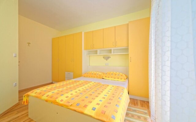 Apartments Marica 3130