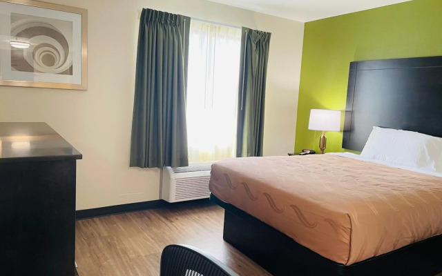 Quality Inn & Suites Lake Charles South