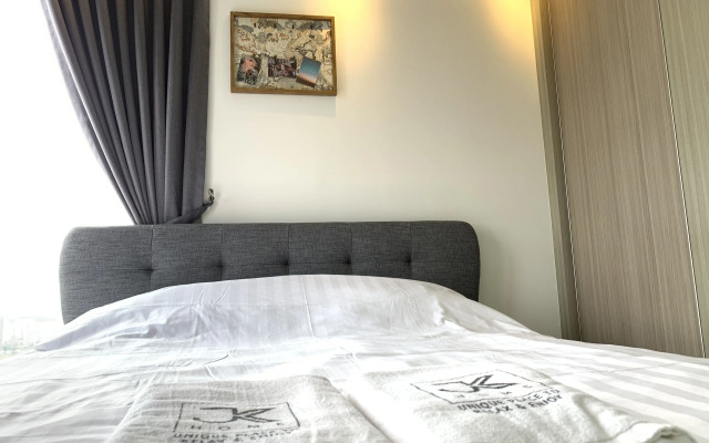 One Tebrau, Scenery Suite by HomestayJB