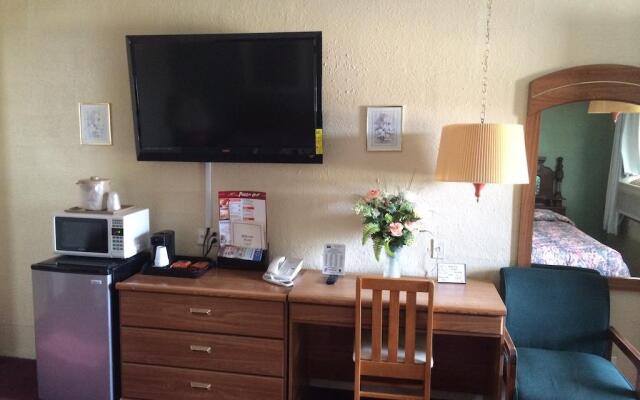 Hillcrest Motel