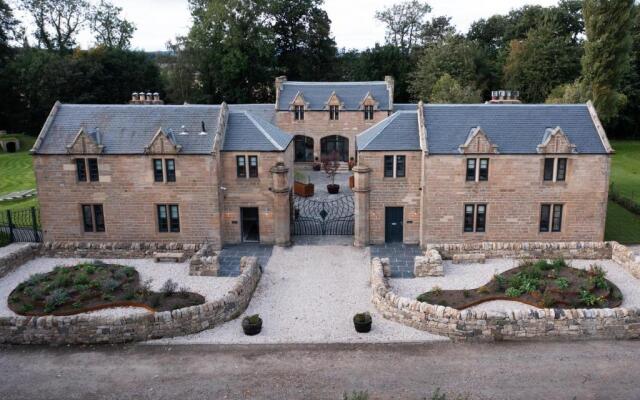 Coach House Ratho Park Steading