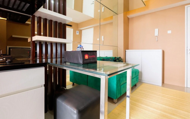 Luxurious Bassura City Apartment with Mall Access