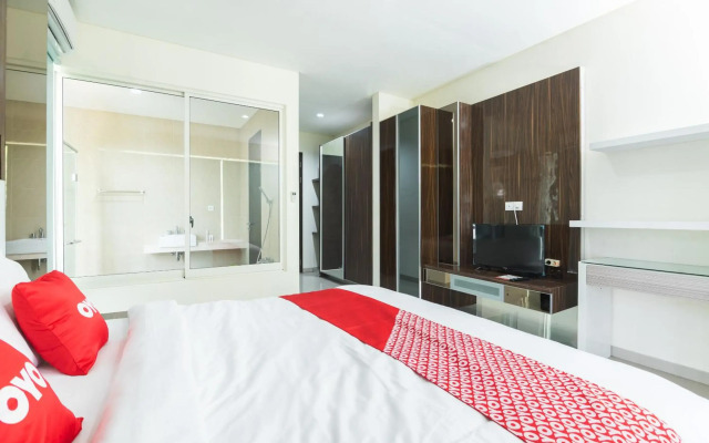 OYO 2001 Taman Dayu Villa Golf View