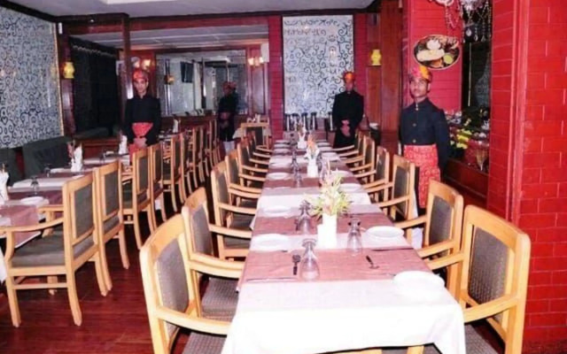 Monark Hotel