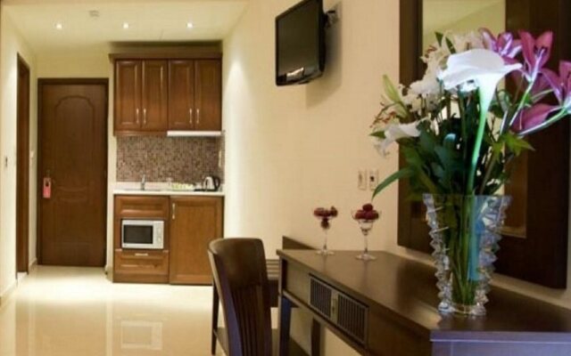 Royal Nidri Hotel & Apartments
