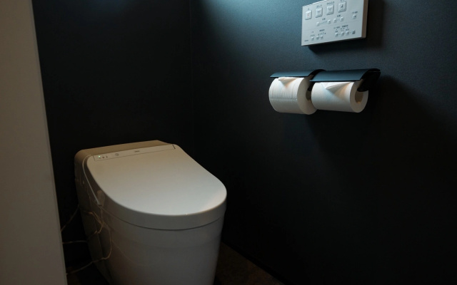 Awaji-Shima C-Side Sky Arena – Bathroom – Minamiawaji