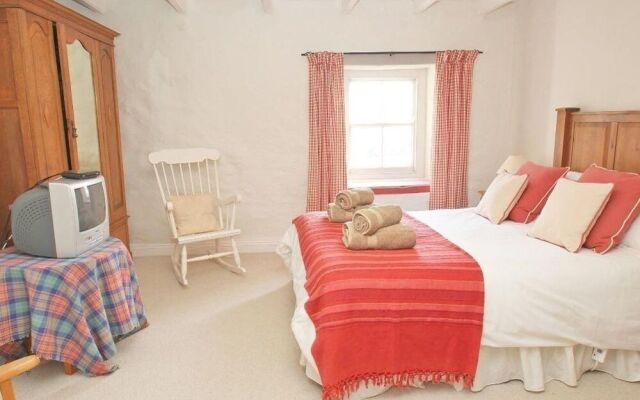 Woodpecker Cottage