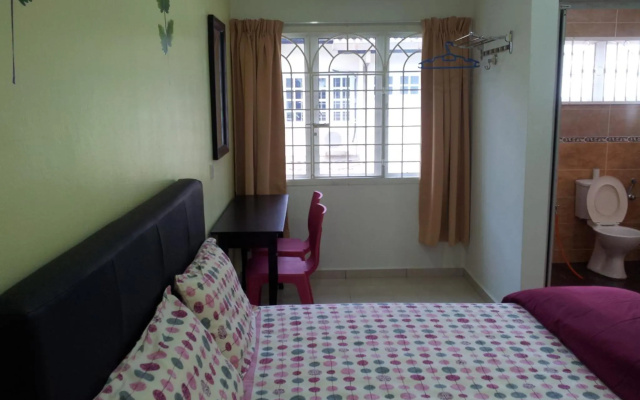 Sunshine Jonker Guesthouse – Guest Rooms – Malacca