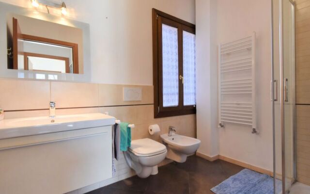 Apartment Casanas Venice 36127