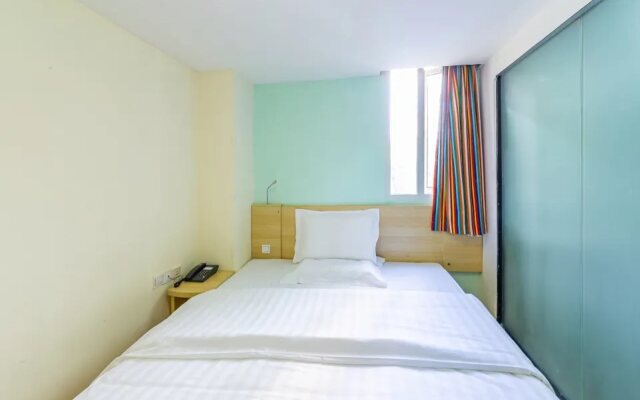 7Days Inn Chain Hotel (Guangzhou Beijing Road Gongyuanqian Subway Station)