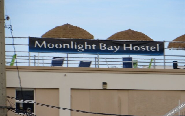 Moonlight Bay Hostel