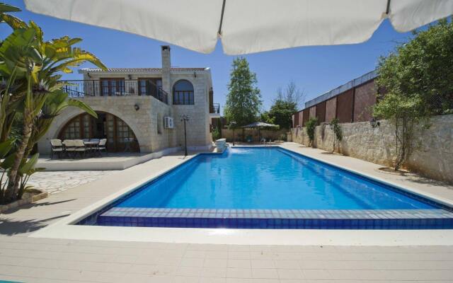 Constantinos Villa