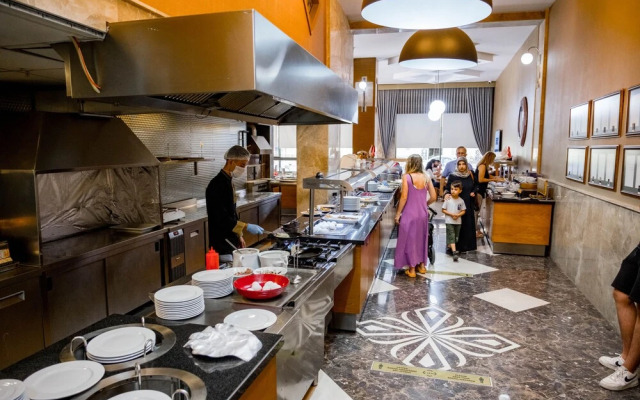 Selcuk Hotel