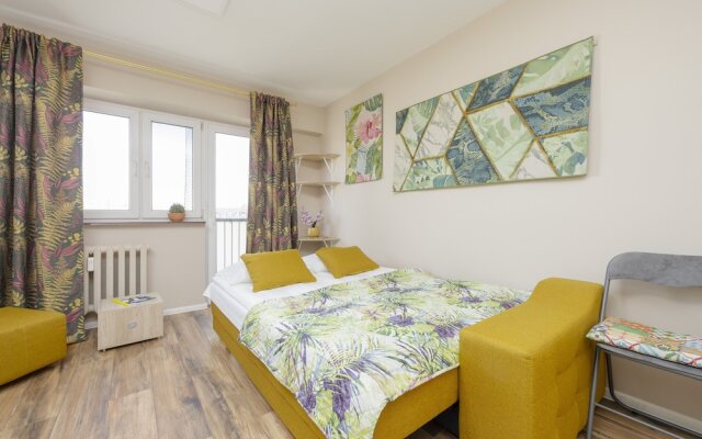 ?oliborz Modern 8th Floor by Renters