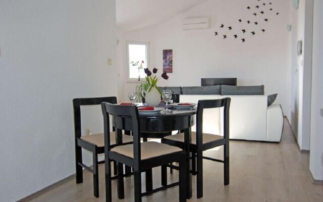 Central - 40m from the beach - A3(4+1)