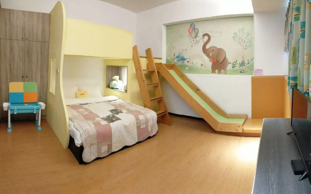 Happycastle Bed and Breakfast