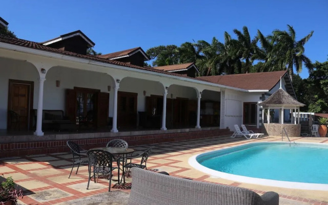 10 Br Guesthouse - Montego Bay - Prj 1434