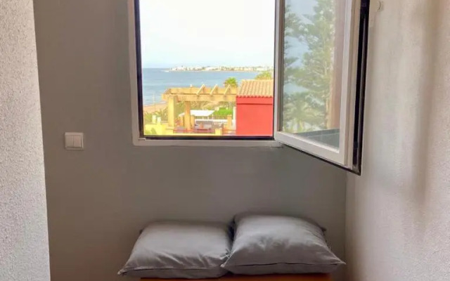 Acogedor apartamento en Denia 1 línea de playa