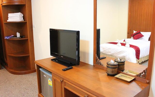 CY Hotel & Residence