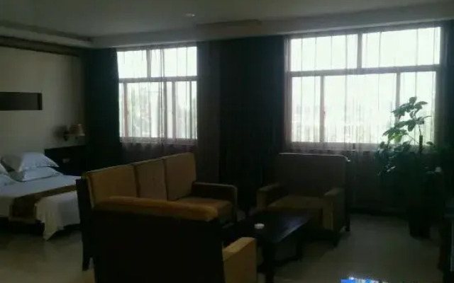 Rongcheng Maofeng Holiday Hotel