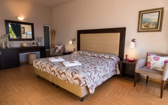 Thalassa Hotel