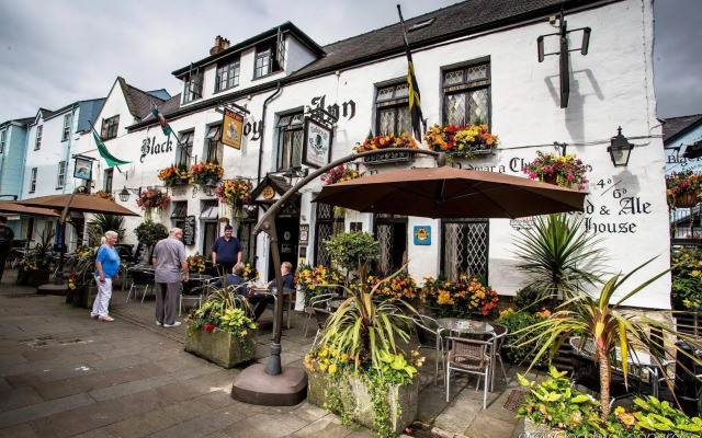 Black Boy Inn