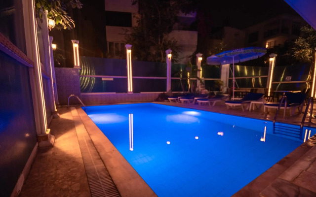Behram Hotel