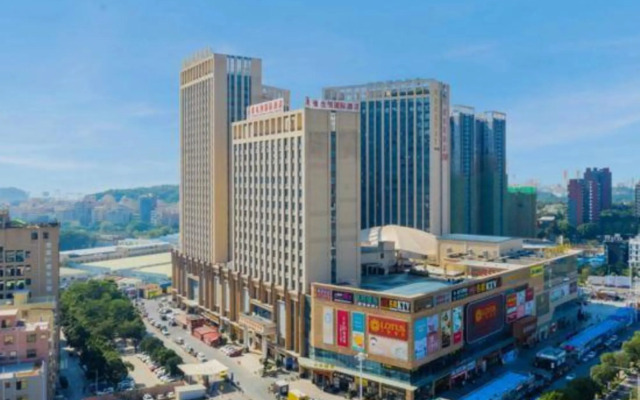 Vienna International Hotel (Li Guang Load Yong Run Plaza)