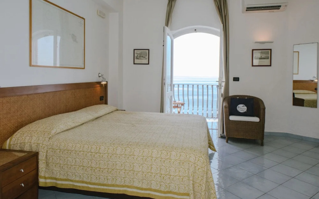Hotel Punta Scario