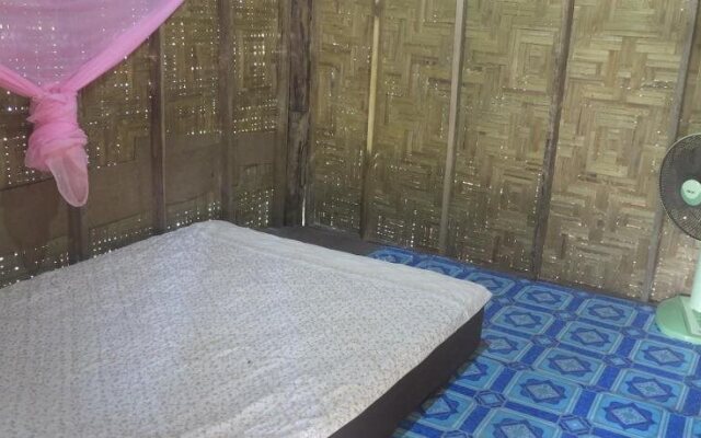 Easy Huts