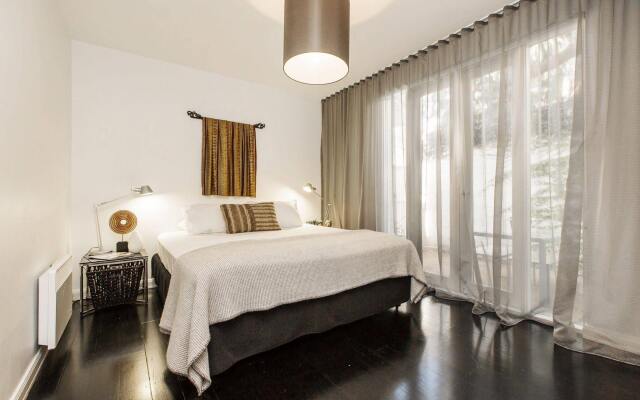 apartment2c moonstruck