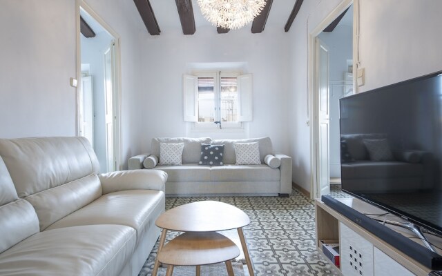 Attic La Nau TH 113