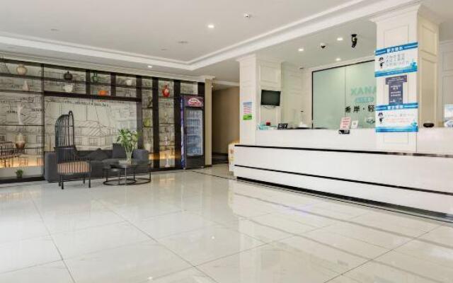 Xana Lite Jinan Quancheng Plaza Spouting Spring