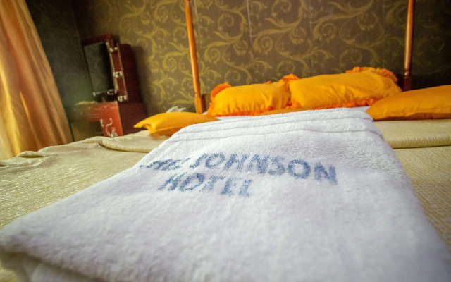La Grand Chez Johnson Hotel Muyenga