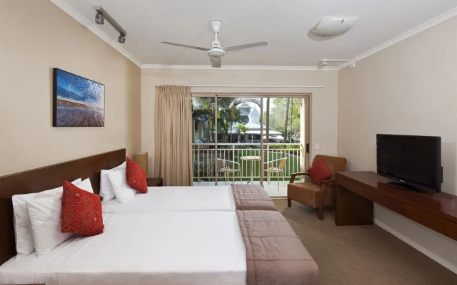 Amphora Resort Luxury Private Apartments