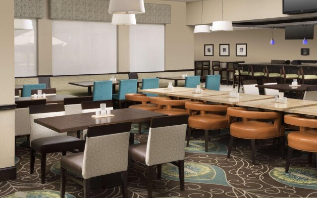 Hilton Garden Inn Winston-Salem/Hanes Mall