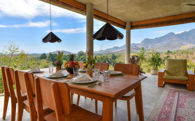 Sumberkima Hill Private Villa Retreat