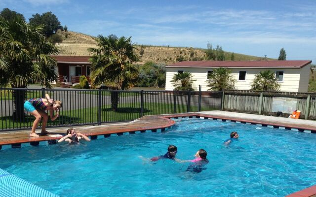 Whanganui River Top 10 Holiday Park
