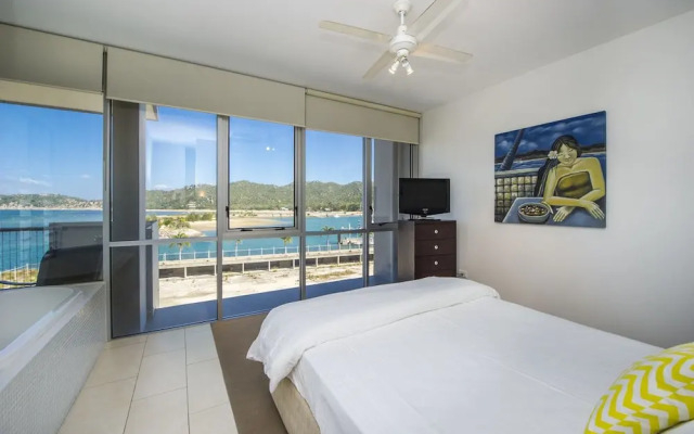 1 Bright Point Apartment 1401