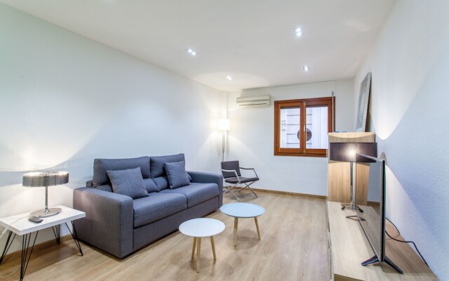 Valencia Flat Rental - City Center Cathedral